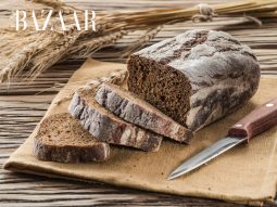 Bánh mì đen bao nhiêu calo? Bánh mì đen ăn với gì để giảm cân?