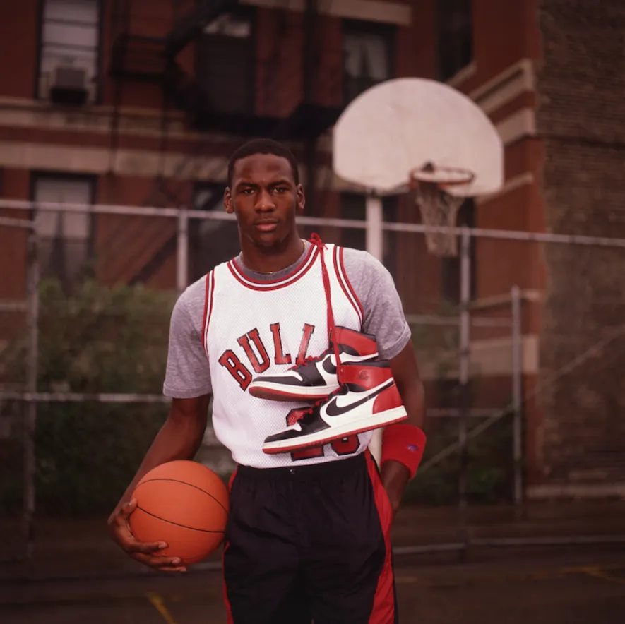 Michael Jordan và đôi giày Air Jordan 1 huyền thoại 