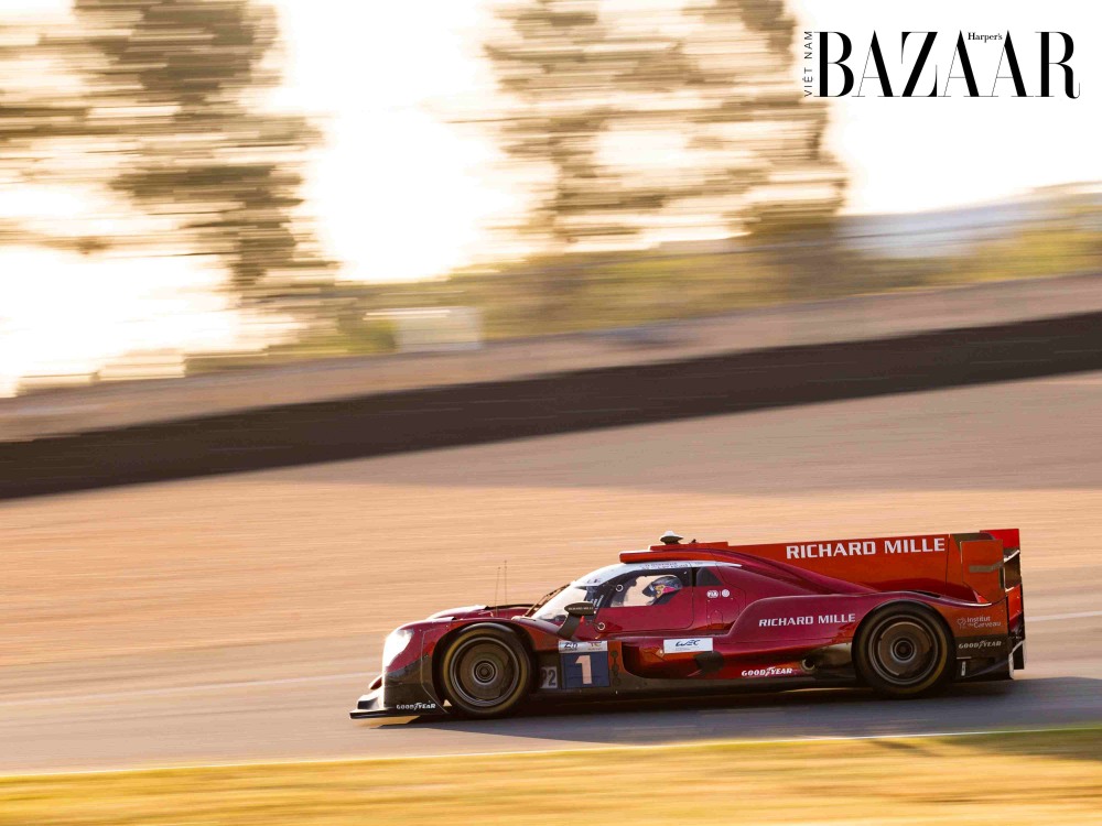 BZ Richard Mille doi dua xe giai le mans 24 gio 2022 8 - Ba kỳ nữ của Richard Mille lọt top 10 giải Le Mans 24 Giờ 2022