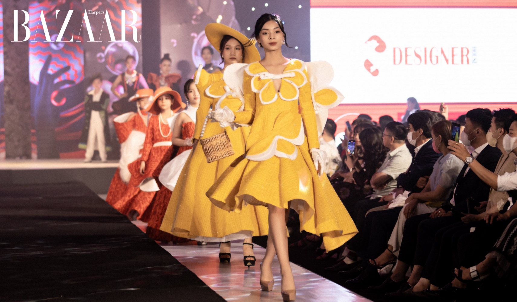 Một bộ sưu tập dự kiến trình làng trong Vietnam International Fashion Tour