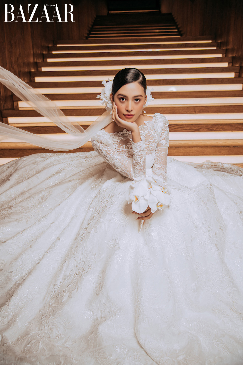 Váy cưới làm lễ Luxury - LLX03 - KIM COUTURE|THƯƠNG HIỆU VÁY CƯỚI THIẾT KẾ  NỔI TIẾNG TẠI VIỆT NAM