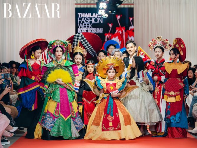 BST Thanh âm Việt và sắc màu 5 châu | Thailand Fashion Week 2022