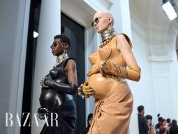 Jean-Paul Gaultier Haute Couture Thu Đông 2022: Màn tri ân từ Olivier Rousteing