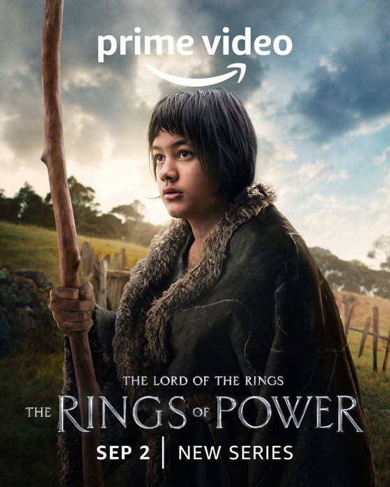 harper bazaar review the lord of the rings the rings of power 11 - Review phim The Lord of the Rings: The Rings of Power