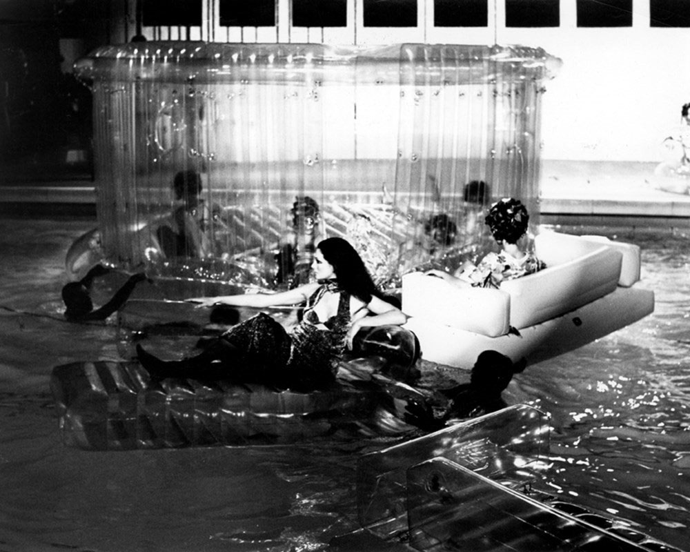 show missoni ho boi milano piscina solari 1967 - Công cuộc trở thành kinh đô thời trang thế giới của Milan