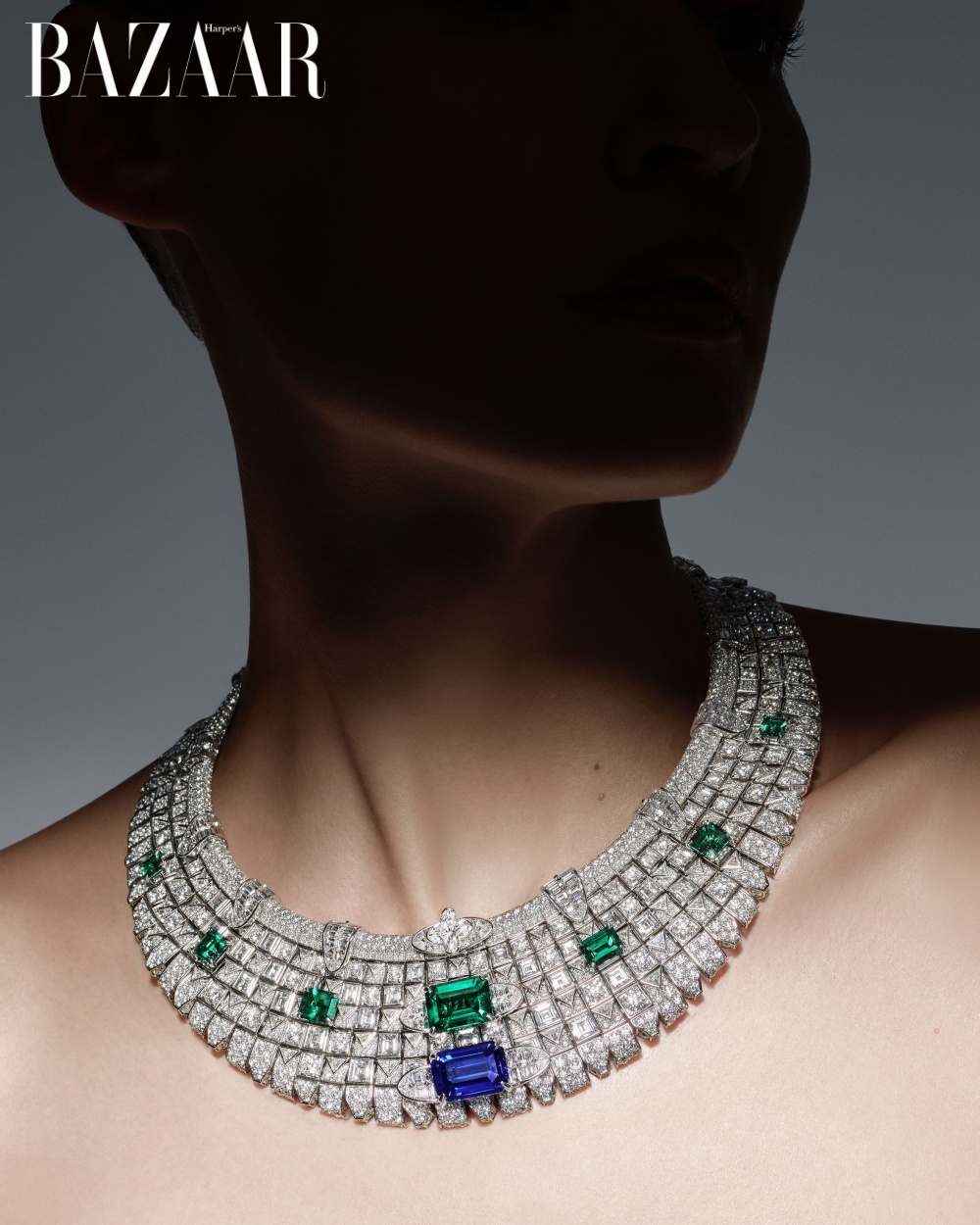Vòng cổ Destiny, với kim cương xếp theo họa tiết Damier di sản của Louis Vuitton 