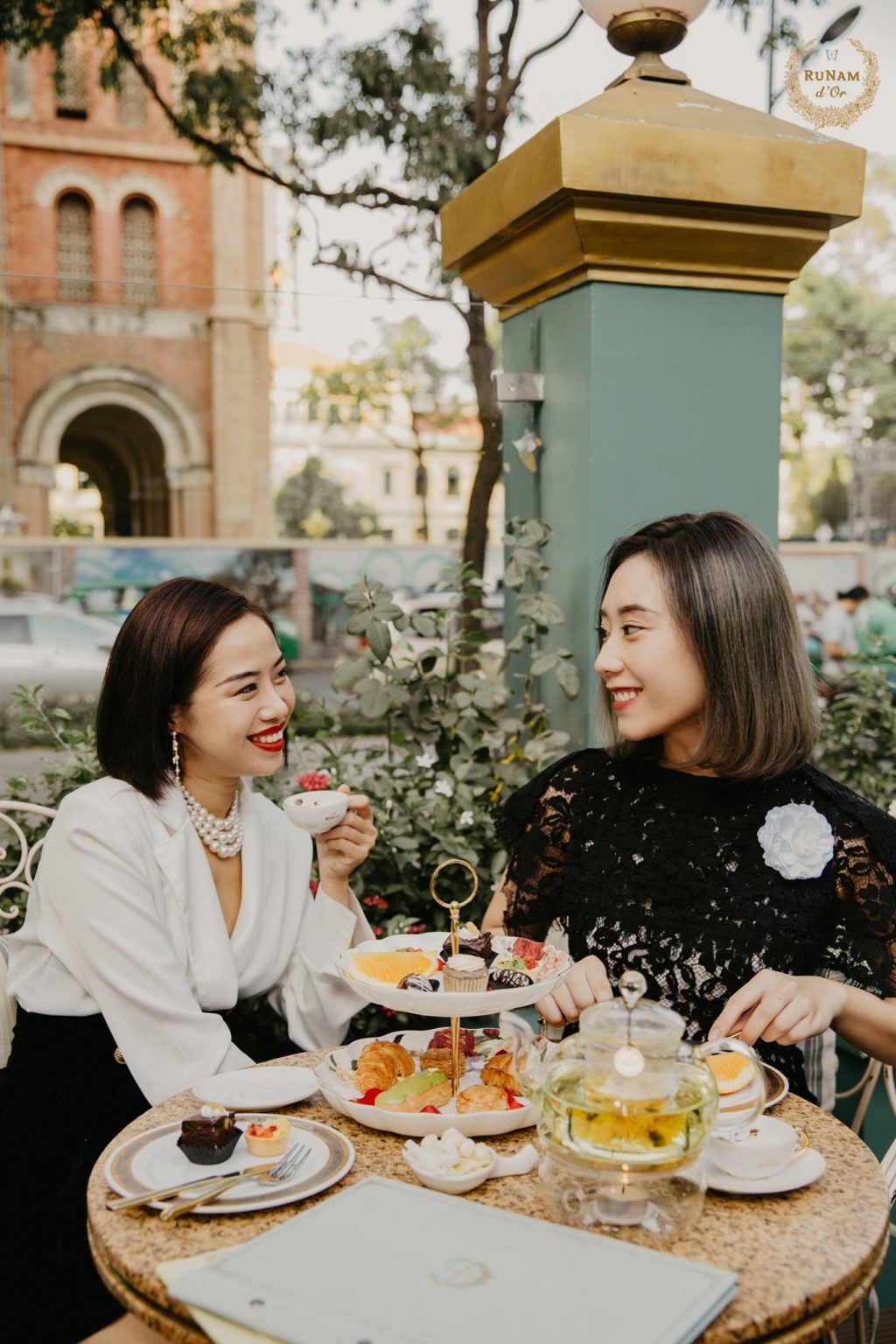 Top 9 địa điểm uống trà chiều sang đẹp bậc