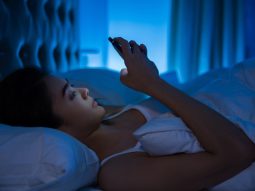 tác hại của thức khuya với phụ nữ