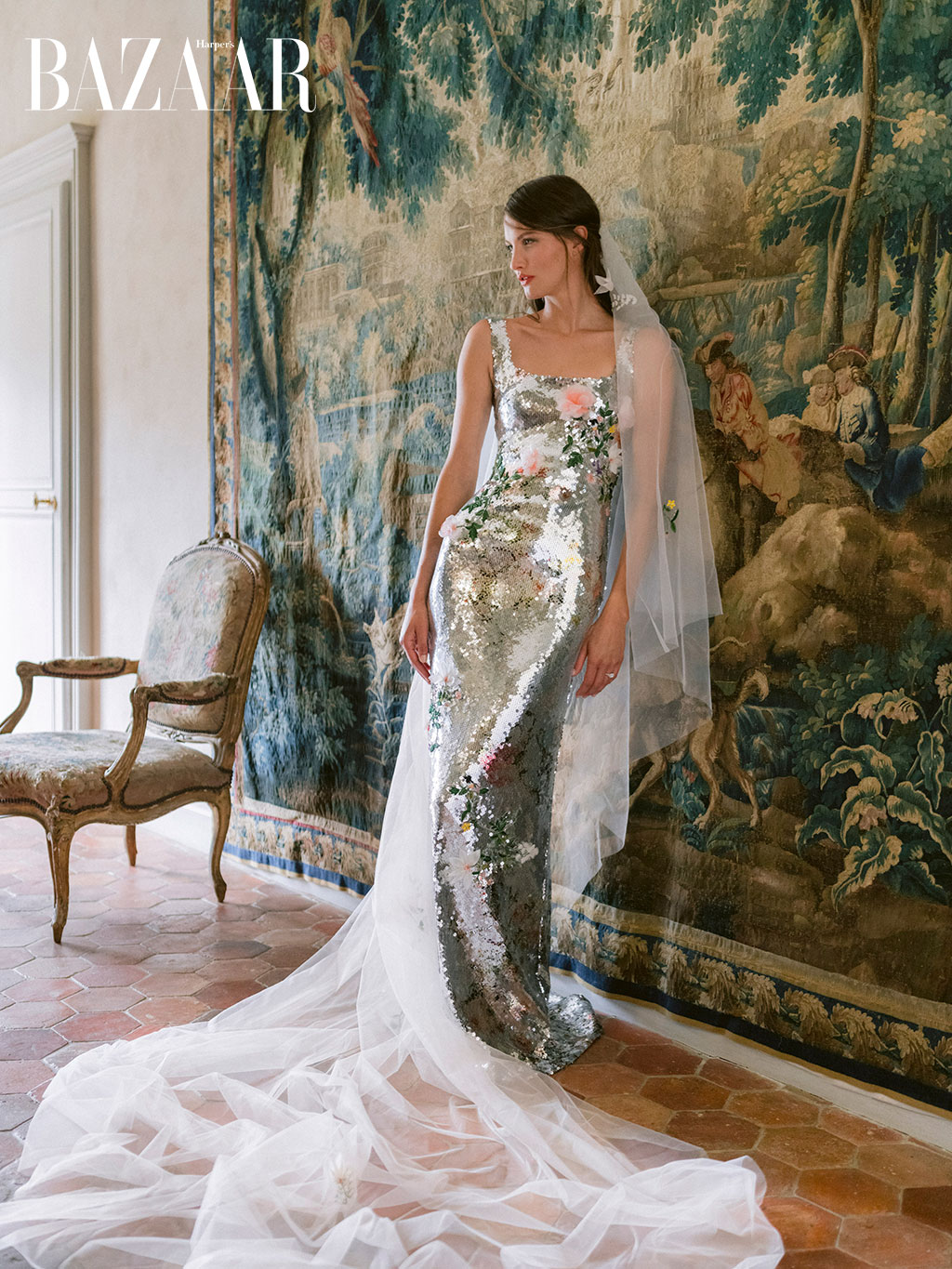 10 mẫu váy cưới gợi cảm sexy cho nàng dâu cá tính 2023  Nicole Bridal