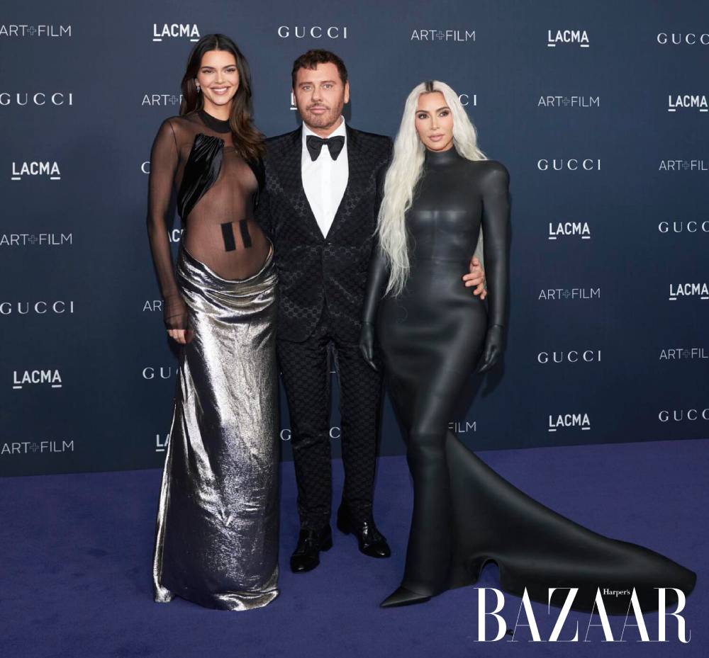 Kendall Jenner, Rosé… diện sắc đen tỏa sáng tại thảm đỏ Lacma 2022 
