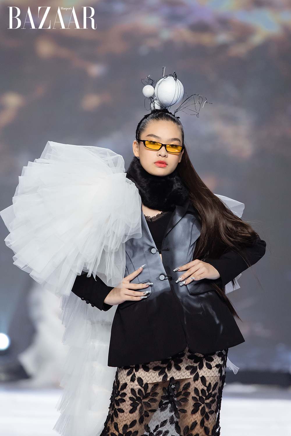 Harper's Bazaar_My Dream 2 fashion show 2022_03