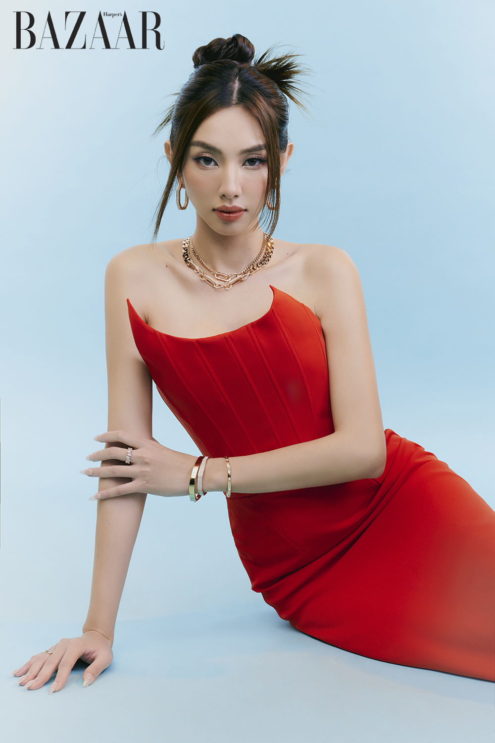 Hoa hậu Thuỳ Tiên kỷ niệm 1 năm đăng quang