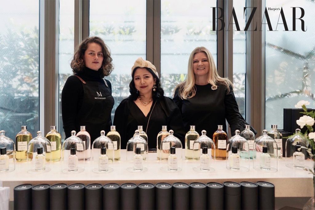 Yen Huynh và các perfumer MetaScent tại Melbourne Fashion Week 2021.