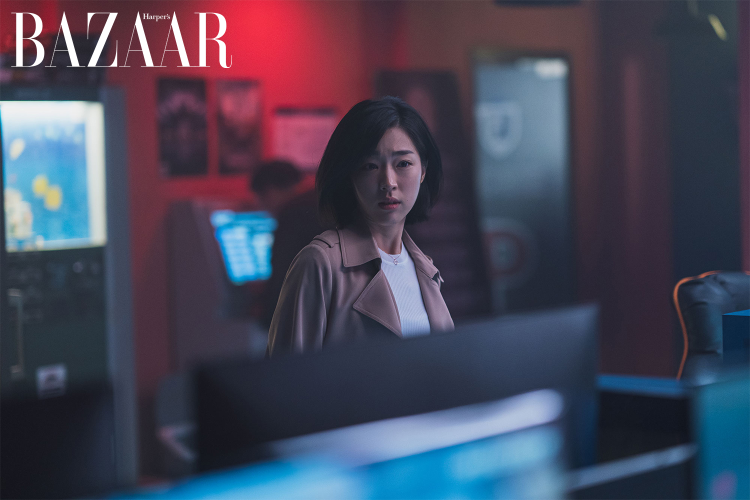 Harper's Bazaar_Joo Ji Hoon tái xuất trong phim Gentleman_01