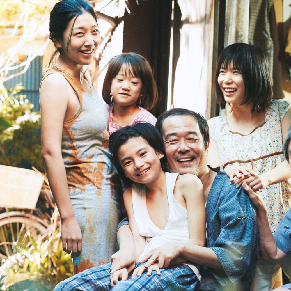 Phim Nhật Bản hay nhất trên Netflix: Gia đình đạo tặc - Shoplifters (2018)