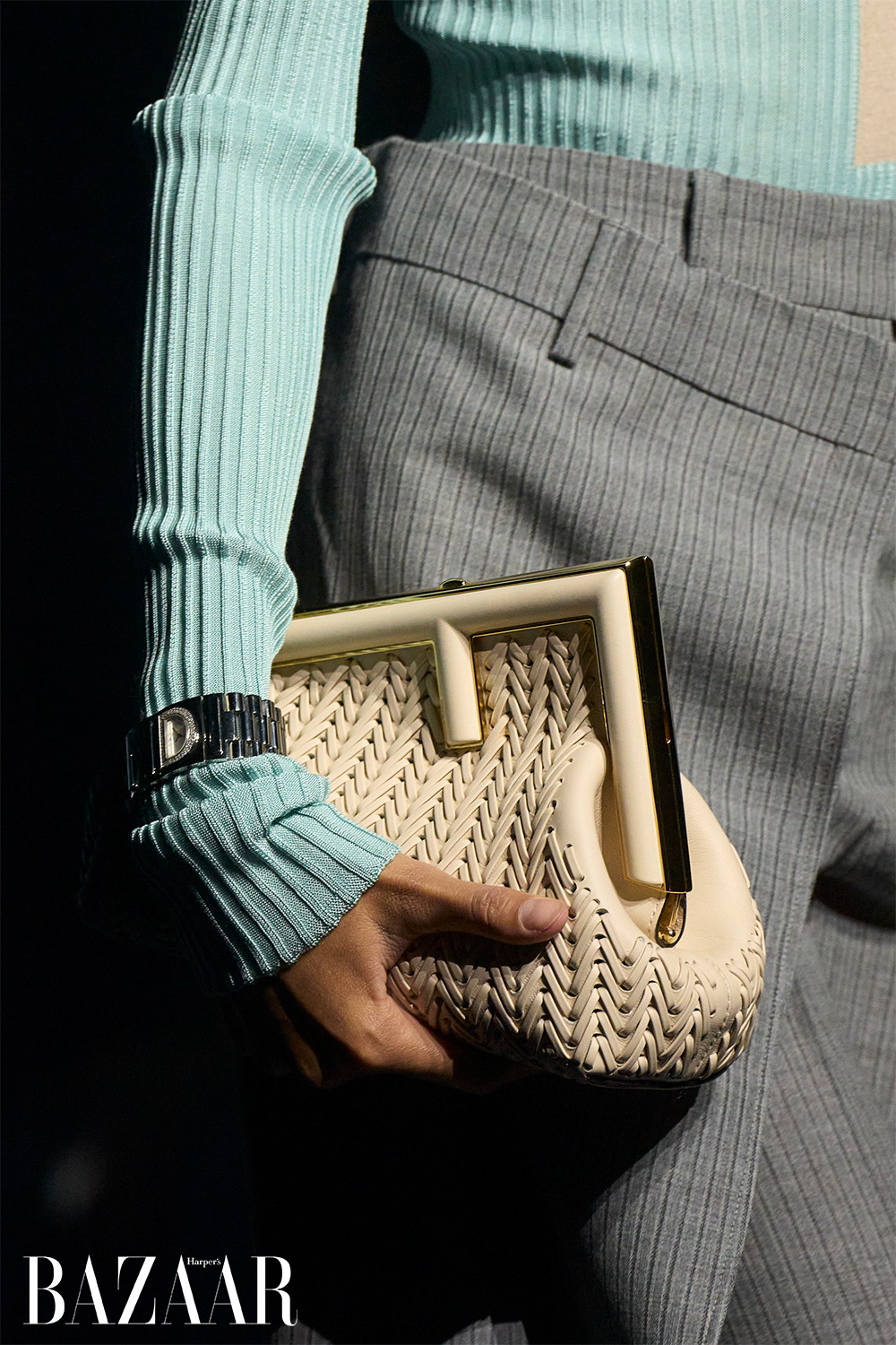 Thiết kế túi xách độc đáo, mang đậm phong cách Fendi