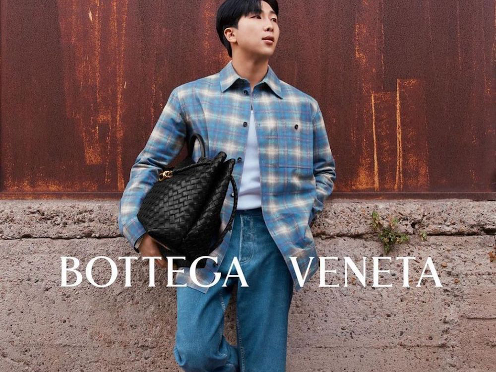 Những khoảnh khắc RM (BTS) đồng điệu với Bottega