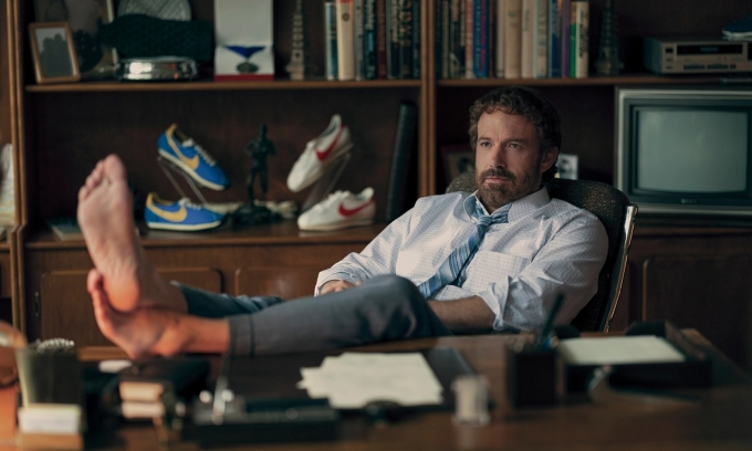 Harper's Bazaar_Phim Air về giày Air Jordan của Ben Affleck_02