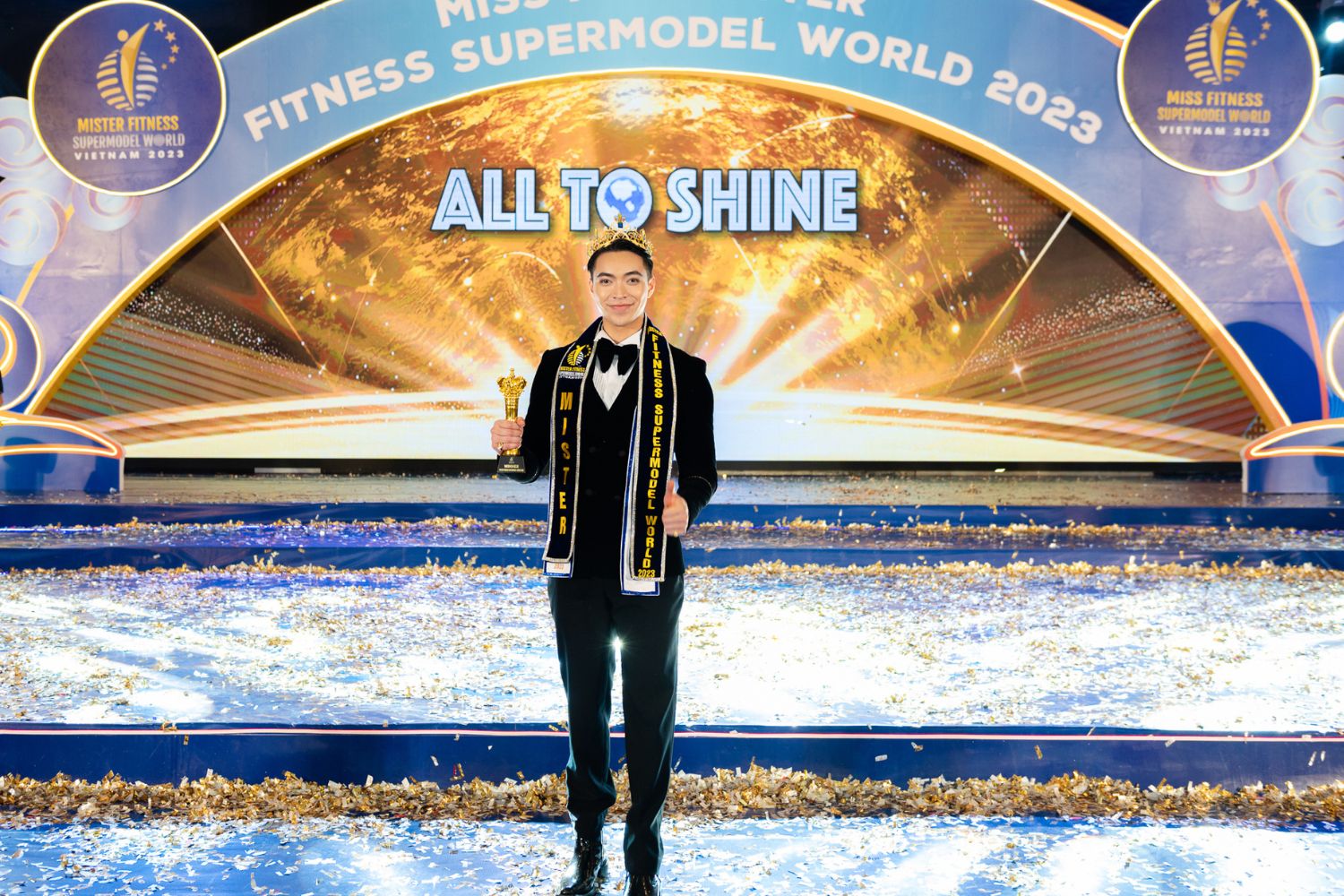 Trần Đạt Hiển trở thành quán quân Mister Fitness SuperModel World 2023.