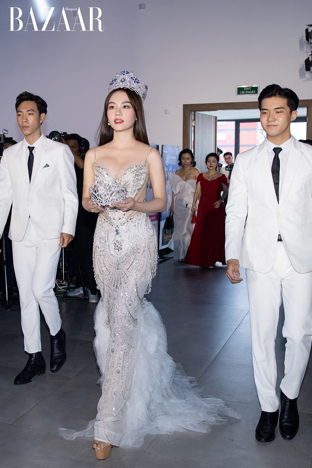 Harper's Bazaar_họp báo chung khảo Miss World Vietnam 2023_07