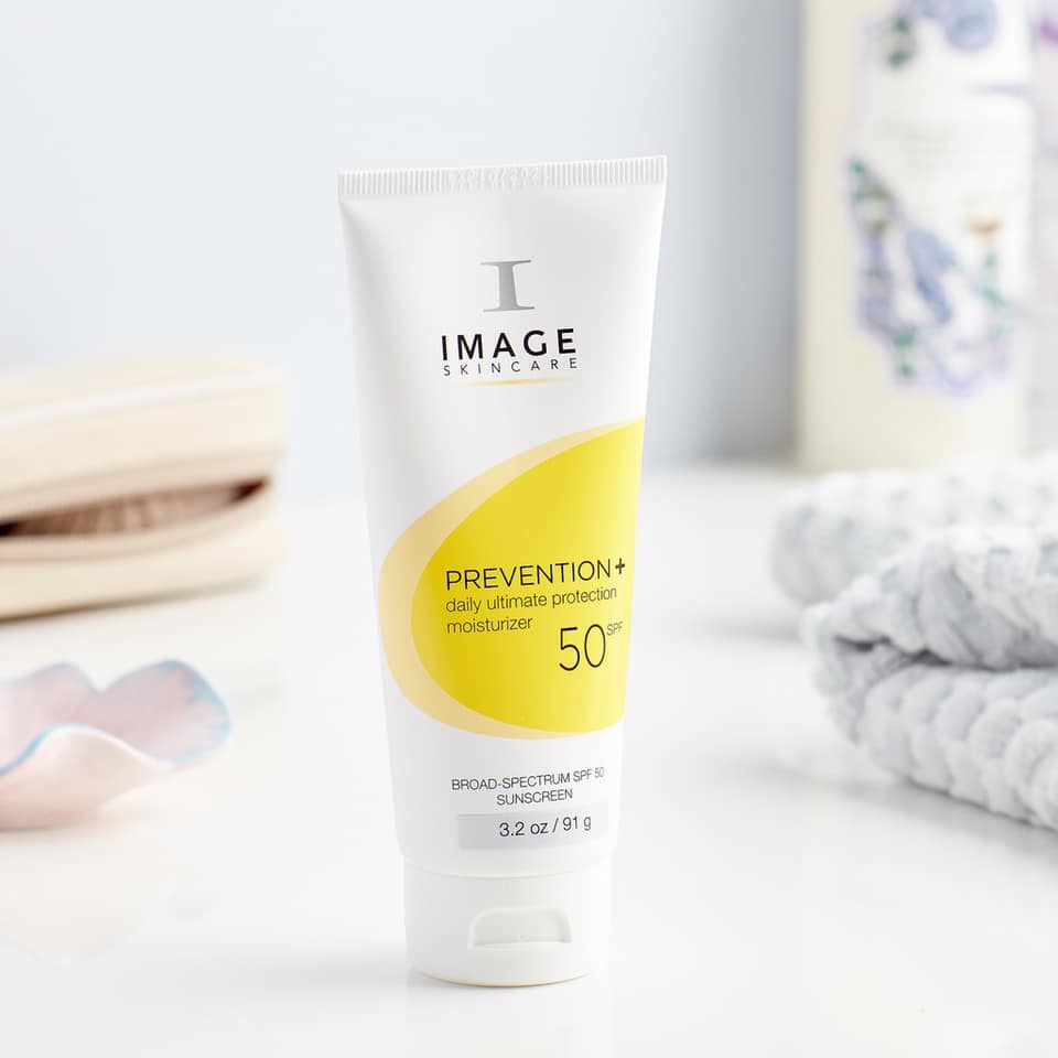Review kem chống nắng cho nam Image Prevention Daily Ultimate Moisturizer SPF 50