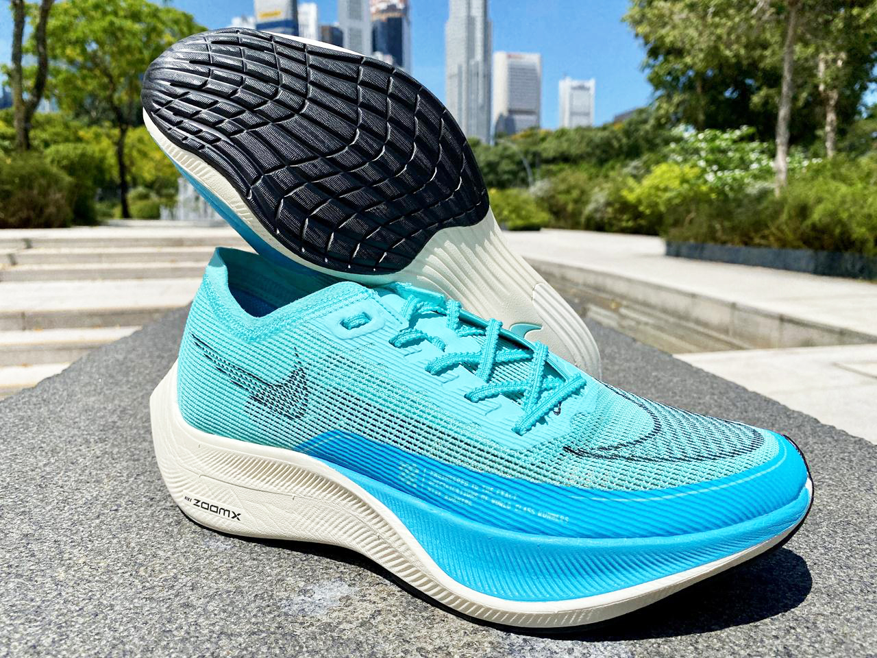 Giày chạy bộ Nike ZoomX Vaporfly Next% 2