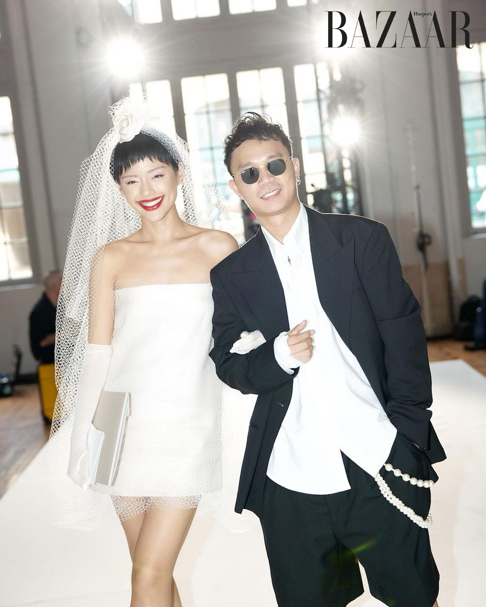 Khánh Linh diện thiết kế của Lâm Gia Khang để chụp ảnh cưới tại Paris Fashion Week.