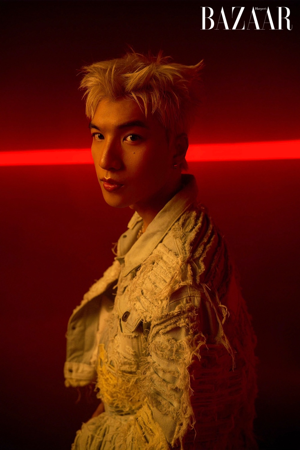 Tạo hình mới của HIEUTHUHAI cho album