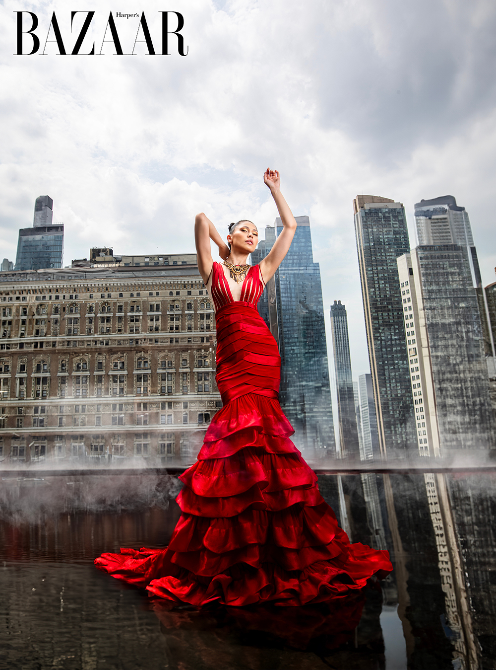 Phong cách của "Nữ thần Tự do" Madina Zhanuzakova trên bầu trời New York 4