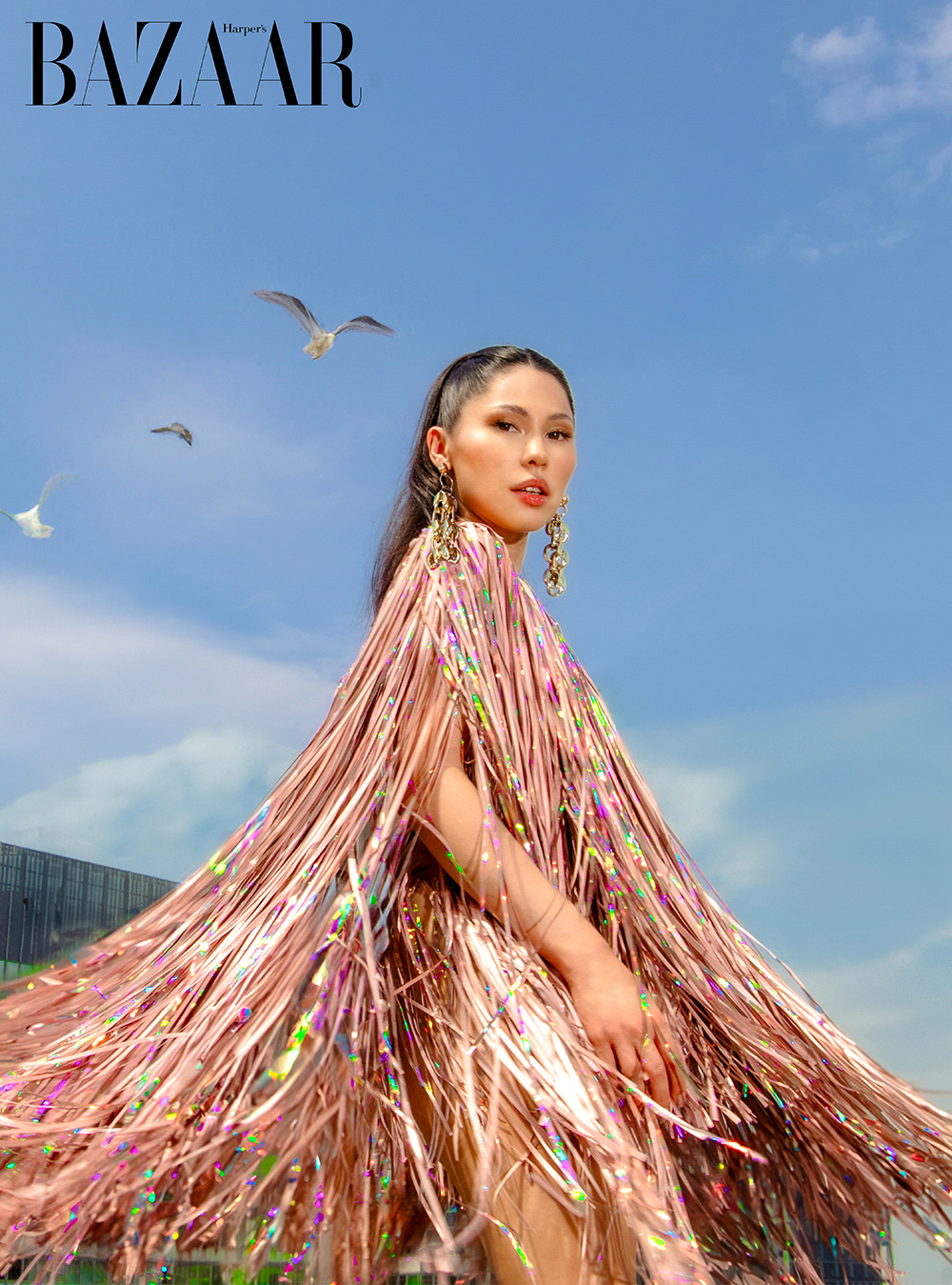 Phong cách của "Nữ thần Tự do" Madina Zhanuzakova trên bầu trời New York 3