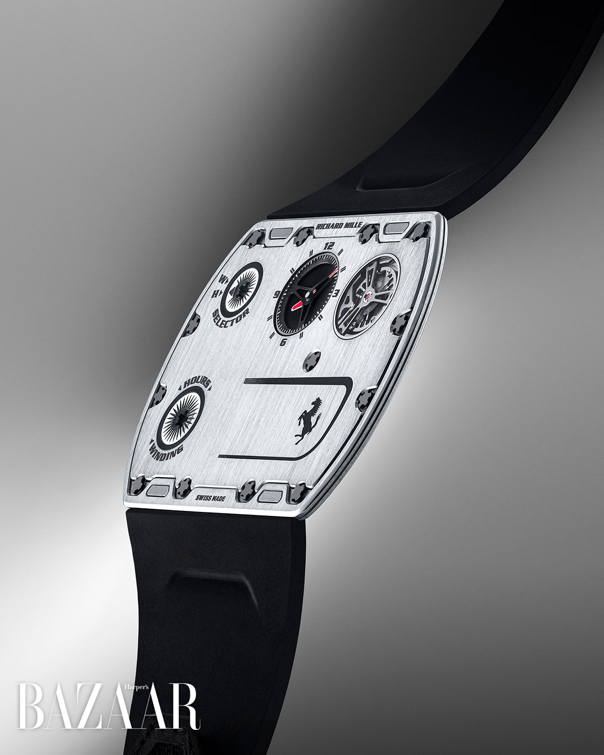 Richard Mille bắt tay Ferrari thiết kế đồng hồ mỏng nhất thế giới