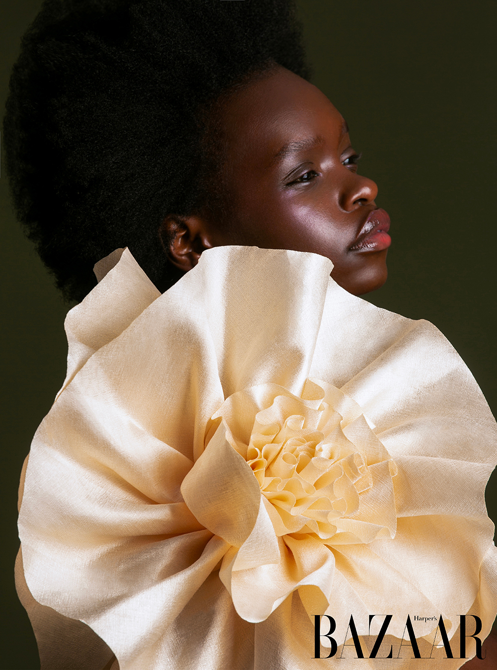 Ngọc trai đen Sonia Okumu | Francesca Andre 2
