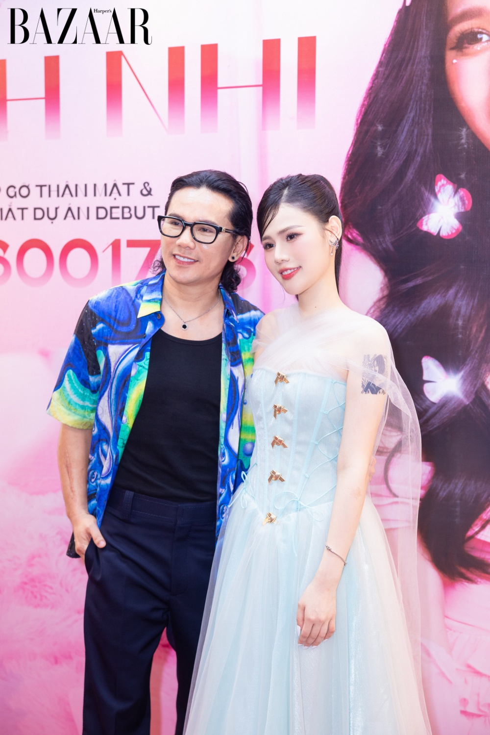 Mars Anh Tú (trái) và con gái Linh Nhi. 