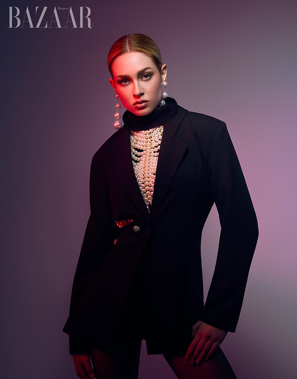 Model Bella Monroe – Redefining Elegance and Edge 2