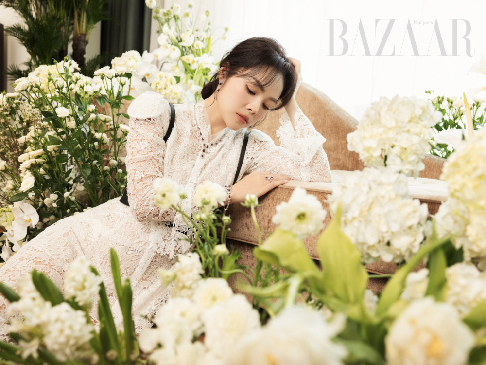 harpers-bazaar-vn-duong-cam-lynh-tai-xuat-2