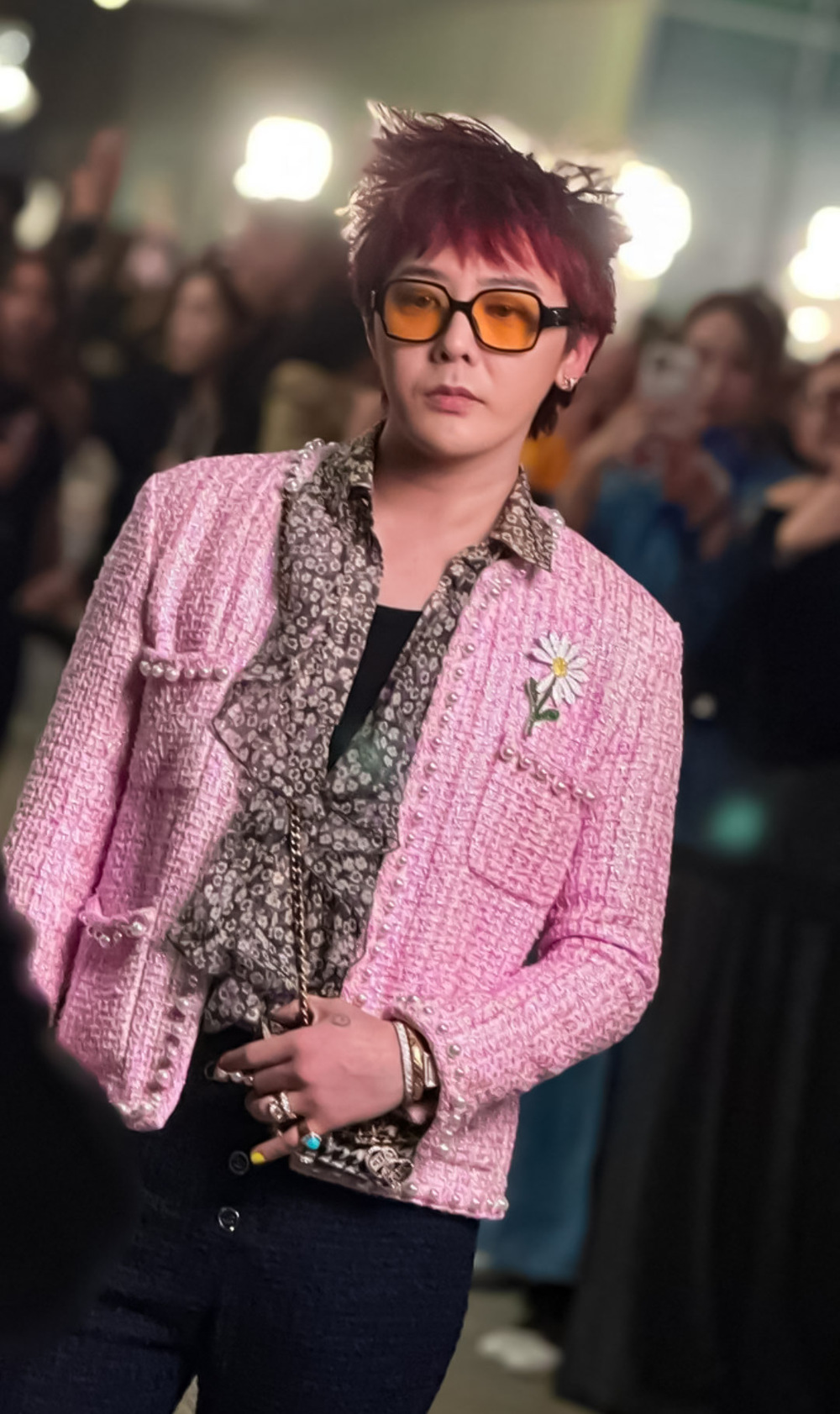 bzvn-g-dragon-chanel-cruise-2025-show-11