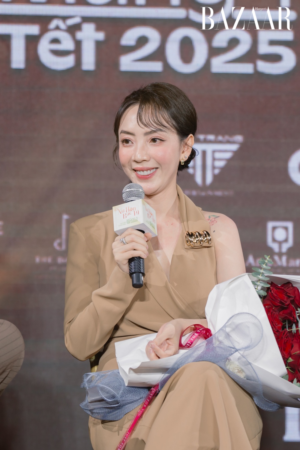 Phim Tết Nụ hôn bạc tỷ
