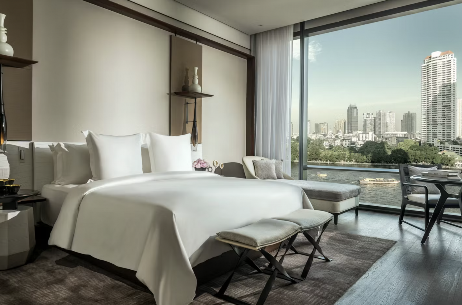 Four Seasons Hotel Bangkok