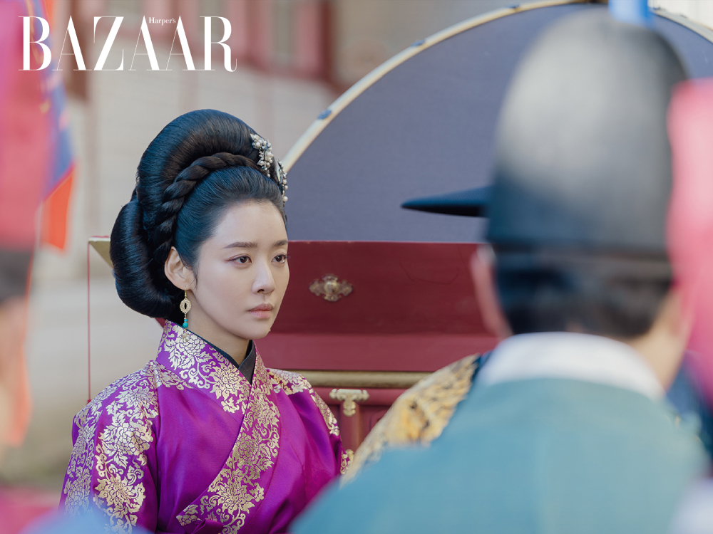 Phim tình cảm Hàn Quốc hay: Vương hậu Wongyeong – The queen who crowns (2025)