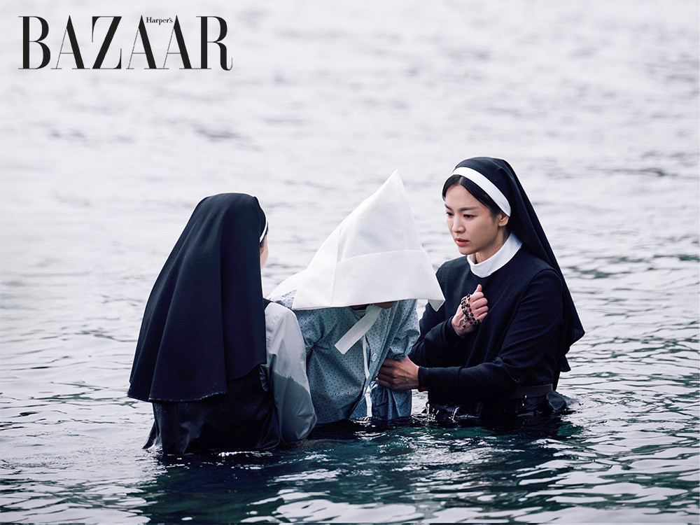 dark-nuns-su-tro-lai-tao-bao-cua-song-hye-kyo-voi-dong-phim-kinh-di-thum