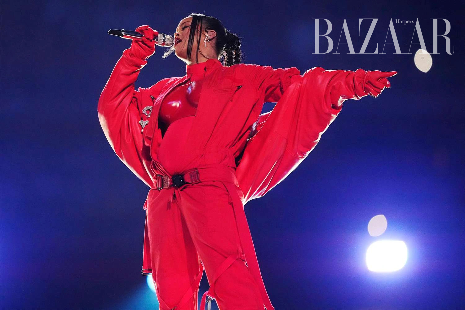 Bad Bunny trở thành nghệ sĩ biểu diễn chính tại Super Bowl LX Halftime Show 2026