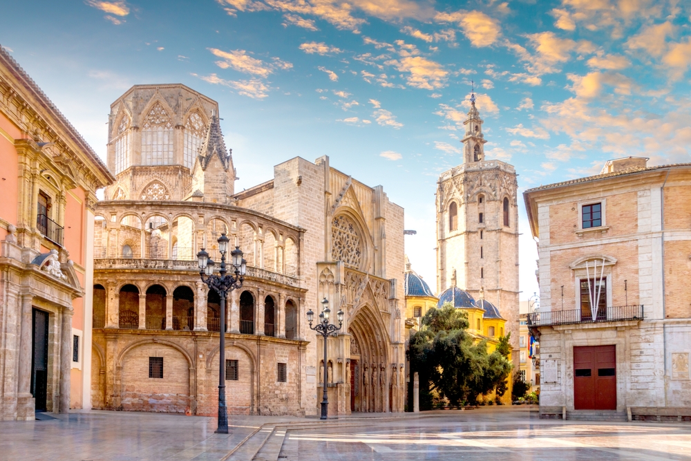 Khu phố cổ Valencia (Ciutat Vella)