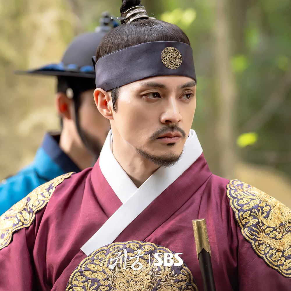bzvn-cung-dien-ma-am-yook-sung-jae-2