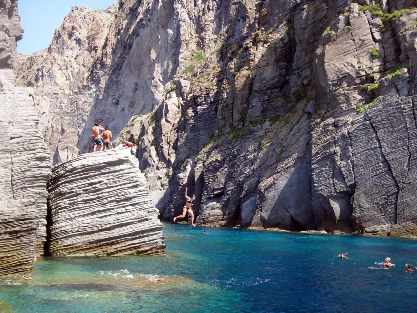 Lipari – Cánh cửa khám phá quần đảo Aeolian ngoài khơi Sicily
