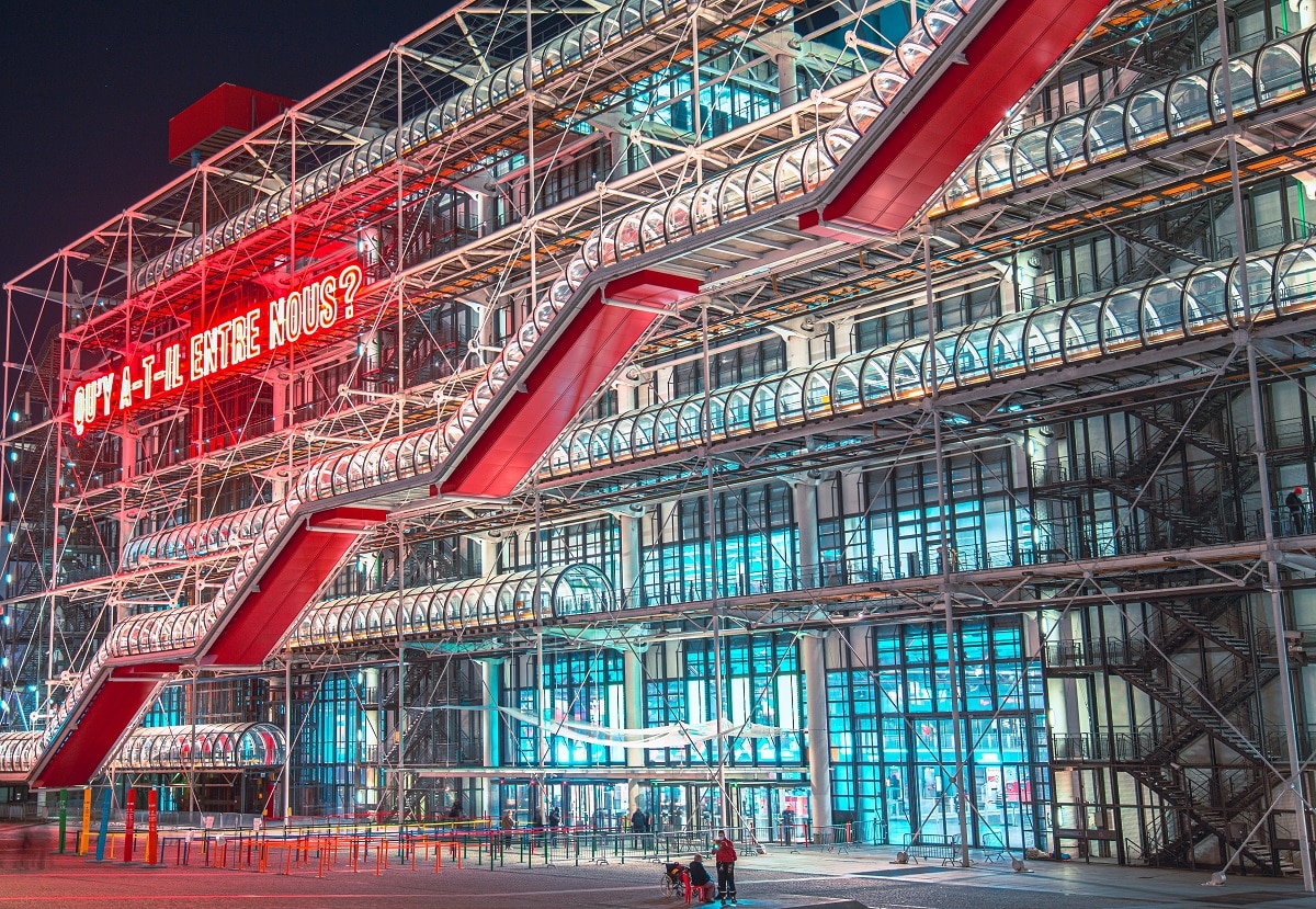 Biểu tượng nghệ thuật đương đại của Paris: Centre Pompidou