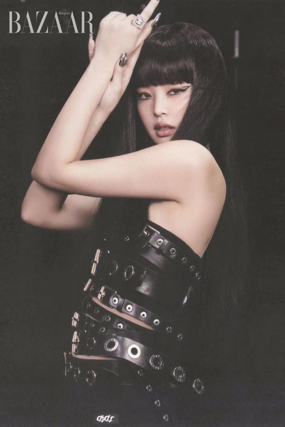 bzvn-thuong-hieu-didu-coachella-jennie-xg-5