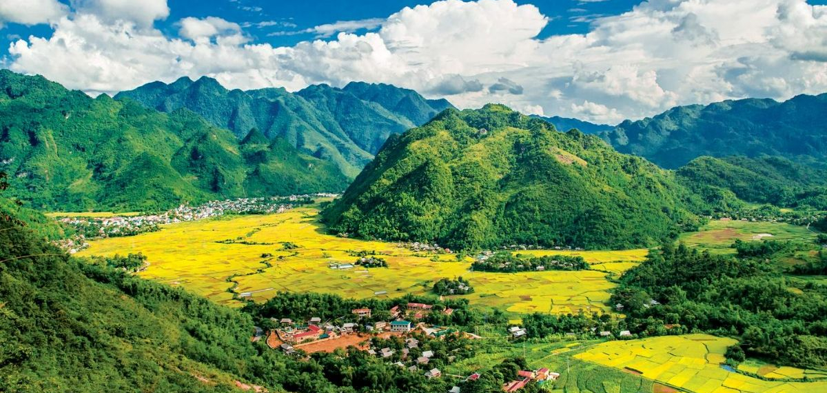 Di chuyển đến Hòa Bình bằng phương tiện gì?