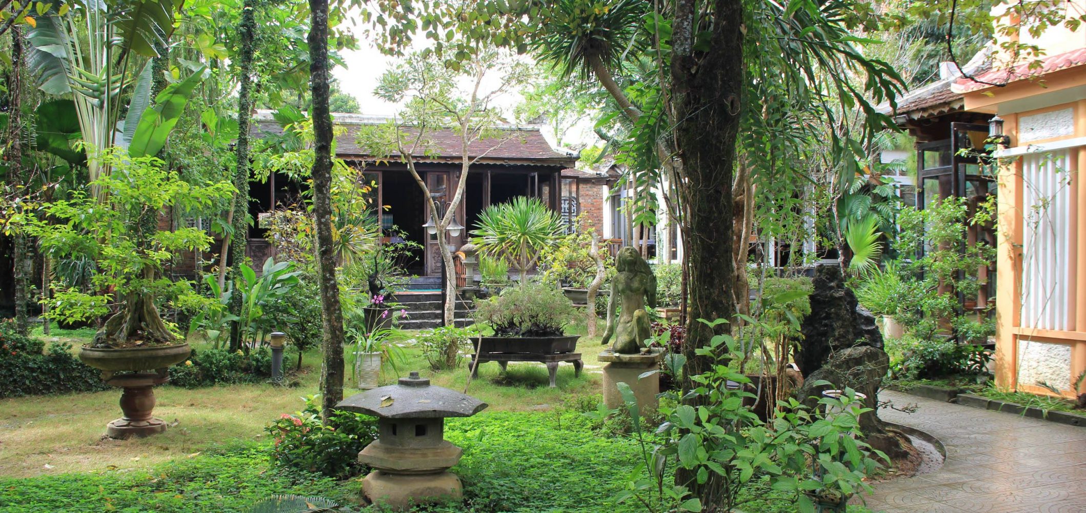 Nhà hàng Vườn Ý Thảo