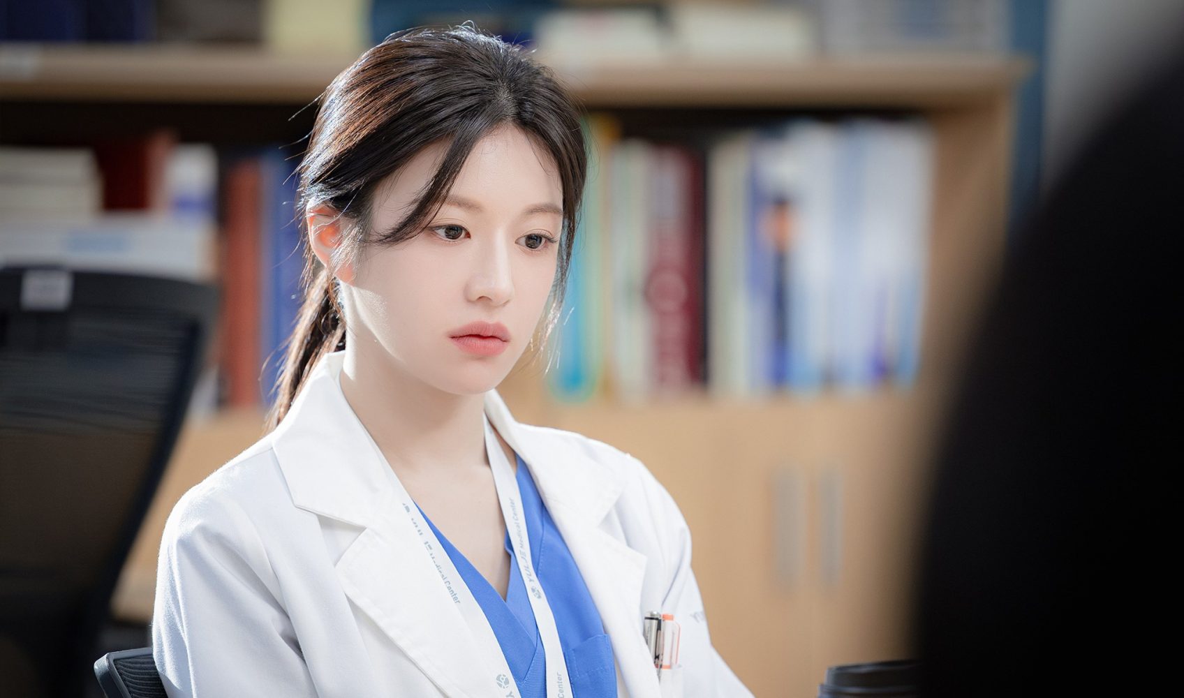 Go Youn Jung vai Oh Yi Young
