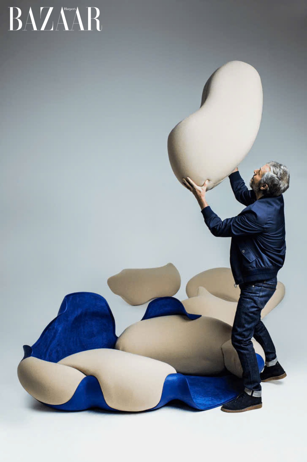 Humberto Campana và tác phẩm Cocoon.